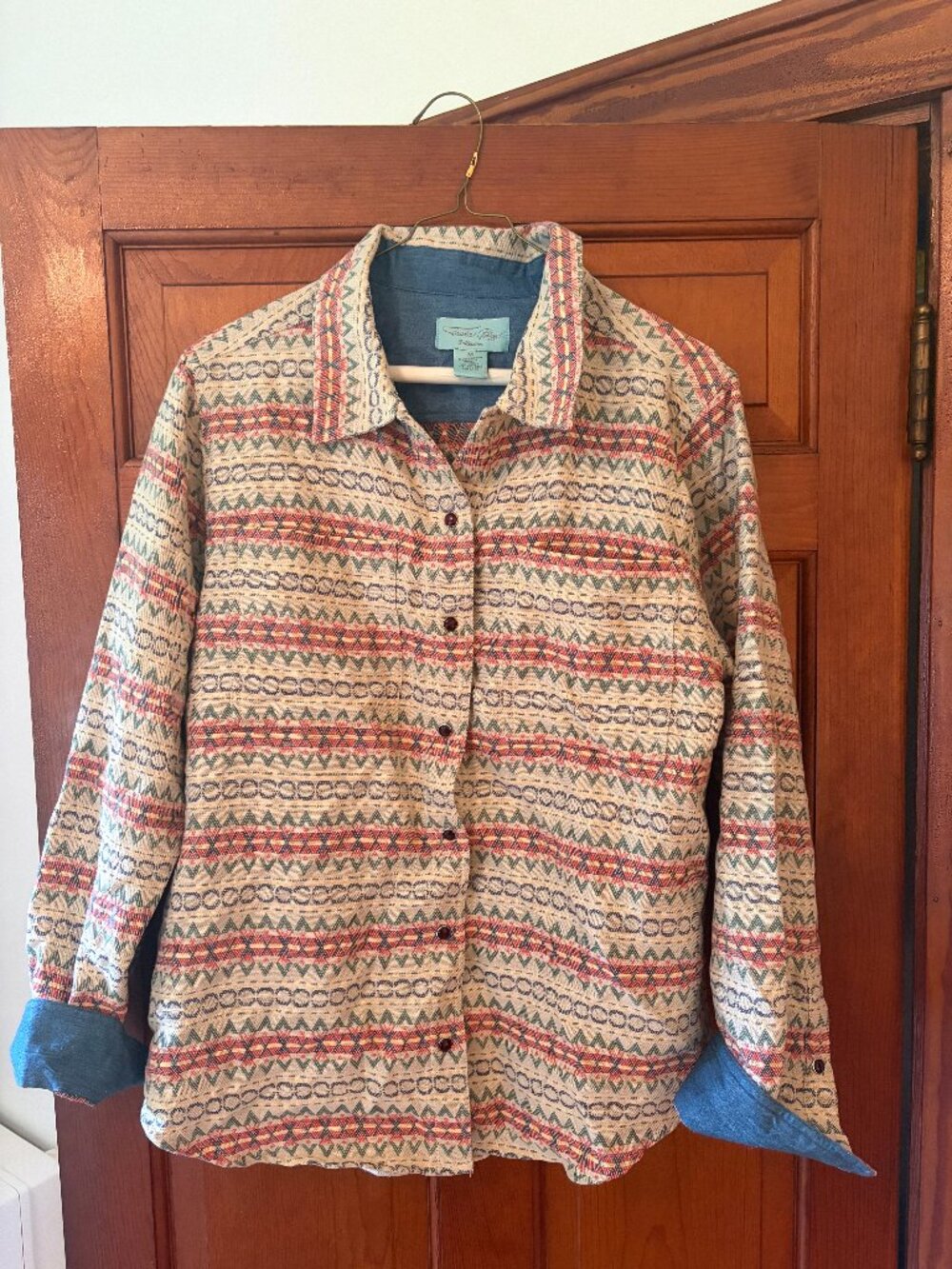 Western Style Long sleeve shirt